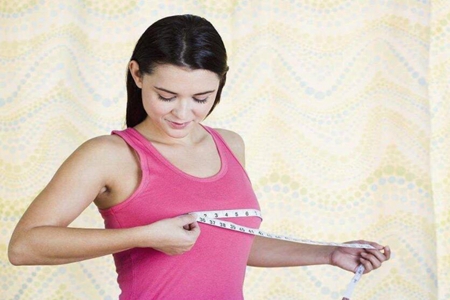 女性哺乳期丰胸方法，哺乳期保养胸的注意事项