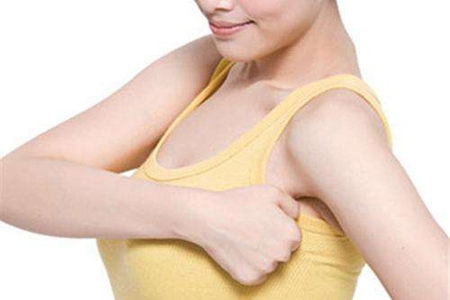 女人产后如何让胸部挺拔有弹性？记住这两分产后丰胸方法